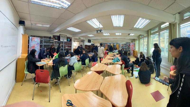 Taller de Prevención de Alertas Temprana de Suicidios en Colegios.