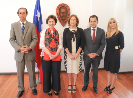 Universidad Gabriela Mistral renueva su Junta Directiva