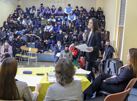 Video: Charla de Educación Cívica a escolares de Tercer y Cuarto Año Medio