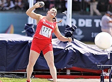 Natalia Duco, atleta nacional y estudiante UGM, ganó medalla de oro en Juegos Odesur 2022