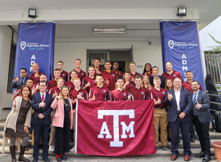 Delegación de cadetes de la Texas A&M University visitó nuestra Universidad