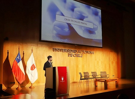 Gonzalo Correa, docente de Psicología UGM y Coordinador General de Centros de Atención Psicológica Universitarios (CAPUS), expuso en seminario sobre salud mental