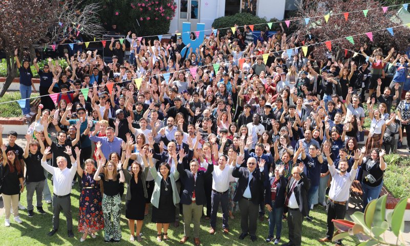 Universidad Gabriela Mistral da la bienvenida a sus nuevos estudiantes con diversas actividades