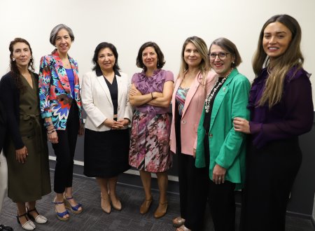 Académicas y académicos UGM participaron en conversatorio CUP sobre sesgos de género en la academia con exposición de ministra Aisén Etcheverry