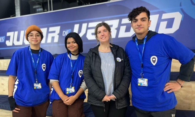 Estudiantes de la Universidad Gabriela Mistral obtienen 2do lugar en el 