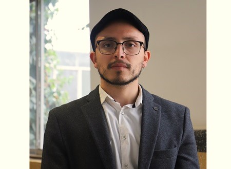 La Escuela de Periodismo y Comunicaciones recibe a nuevo académico