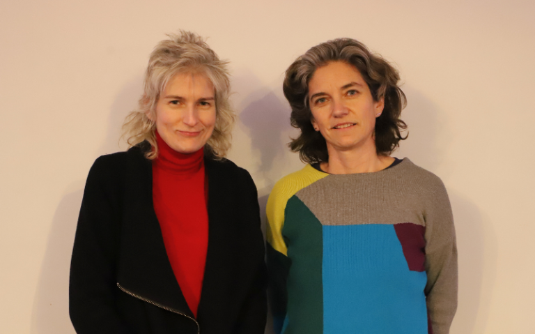 La artista y escultora Francisca Sánchez expuso sobre su trabajo en charla con Escuela de Arquitectura UGM