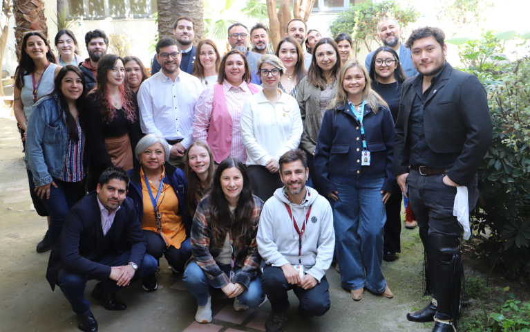 Mesa Regional de Prevención del Suicidio se reúne en la UGM para abordar la salud mental en personas mayores