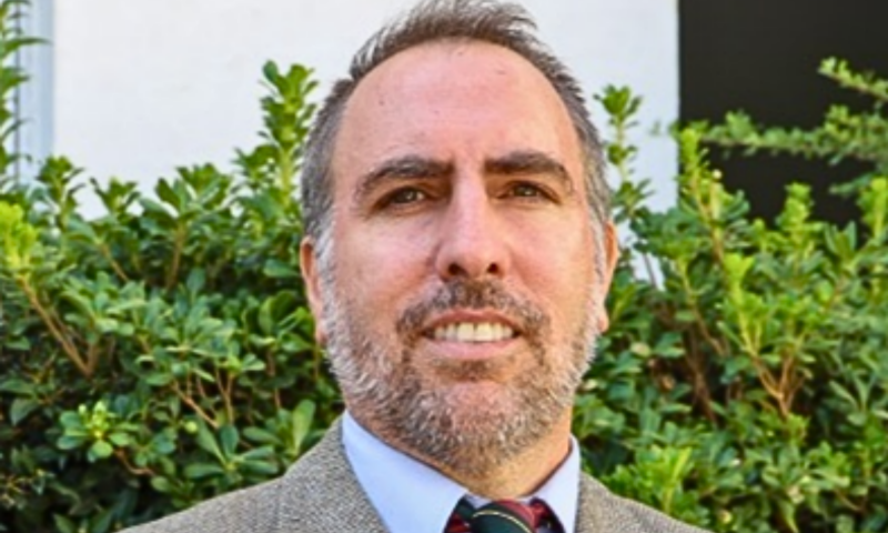 Director de Licenciatura en Filosofía UGM se adjudica prestigioso programa de posdoctorado en Argentina