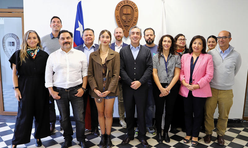 UGM realiza sexto Consejo Asesor Externo de Innovación con foco en inteligencia artificial
