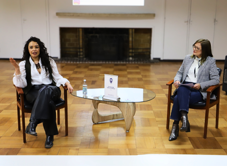 “Visibilidad + credibilidad = rentabilidad”: Constanza Vásquez, directora de la ASECH, aborda claves del emprendimiento en la UGM