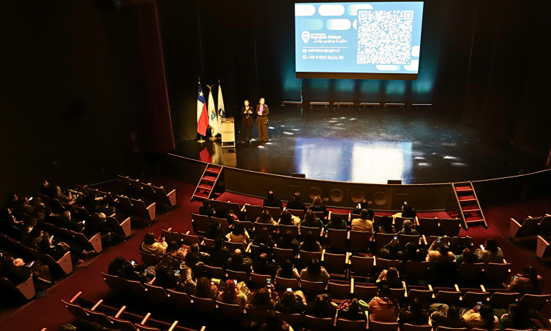 Con más de 2 mil participantes: UGM y CDS de Municipalidad de Providencia realizaron seminario sobre convivencia escolar