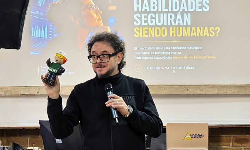 UGM fortalece las competencias docentes con taller sobre metodologías para clases virtuales