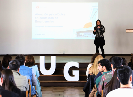 Psicología en emergencias y desastres: especialista aborda los desafíos de la intervención en la UGM