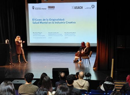 Directora de Diseño y Artes Digitales UGM expuso sobre los riesgos de salud mental que afectan a los creadores de la industria creativa